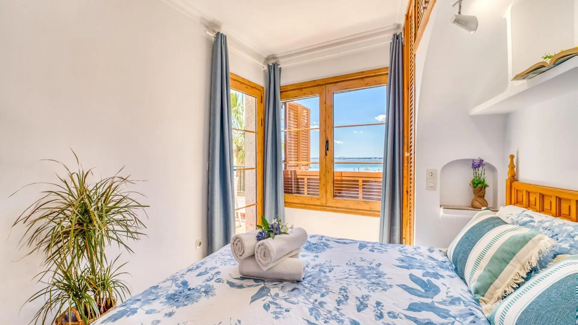 Charming Sea View Apartment In Alcudia 0*, Alcúdia Espanha
