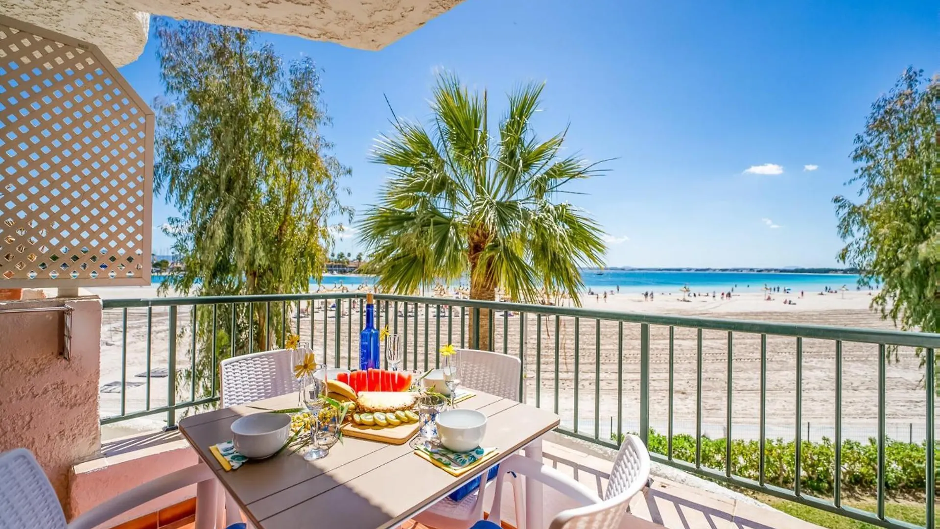Charming Sea View Apartment In Alcudia Spanyolország